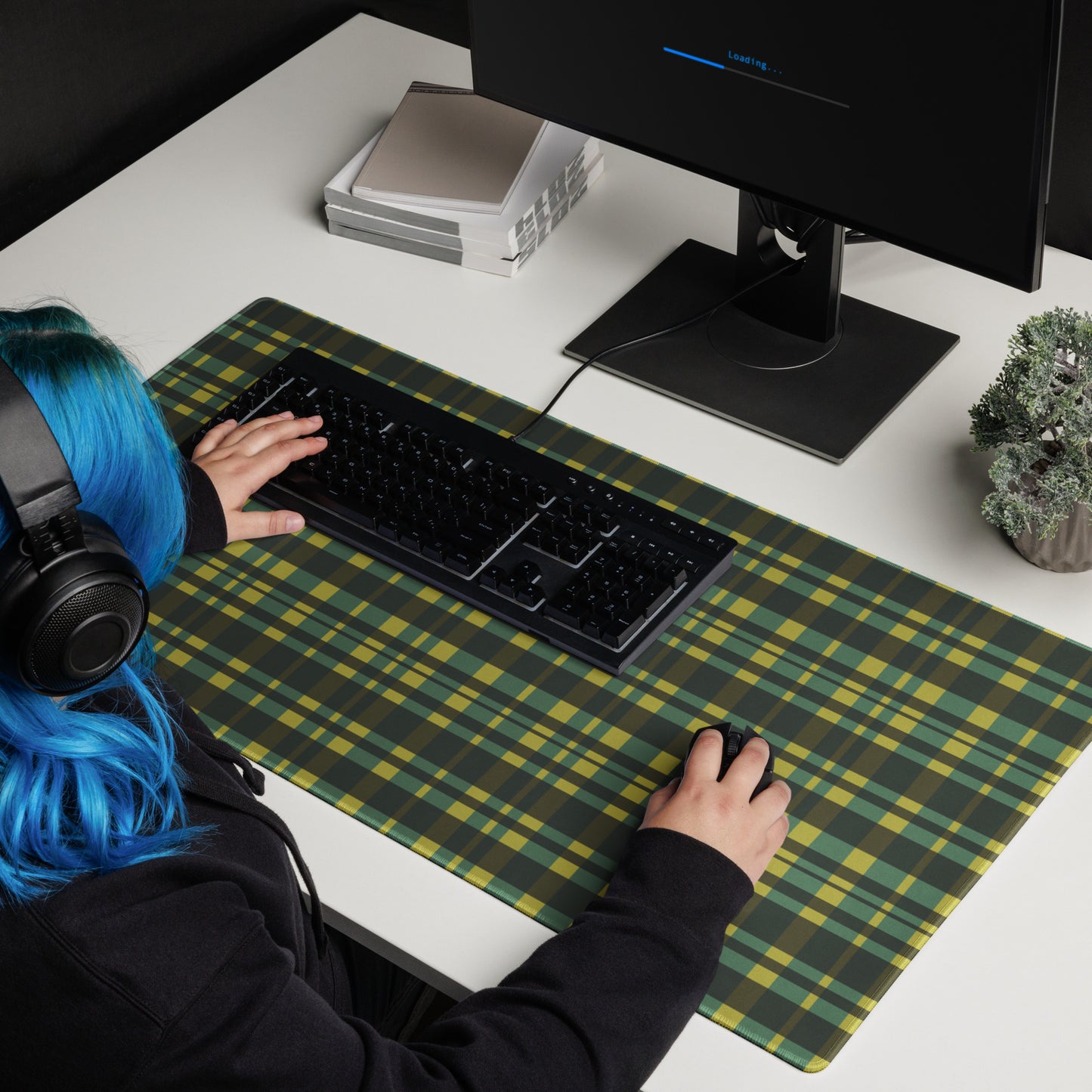 Plaid Deskpad